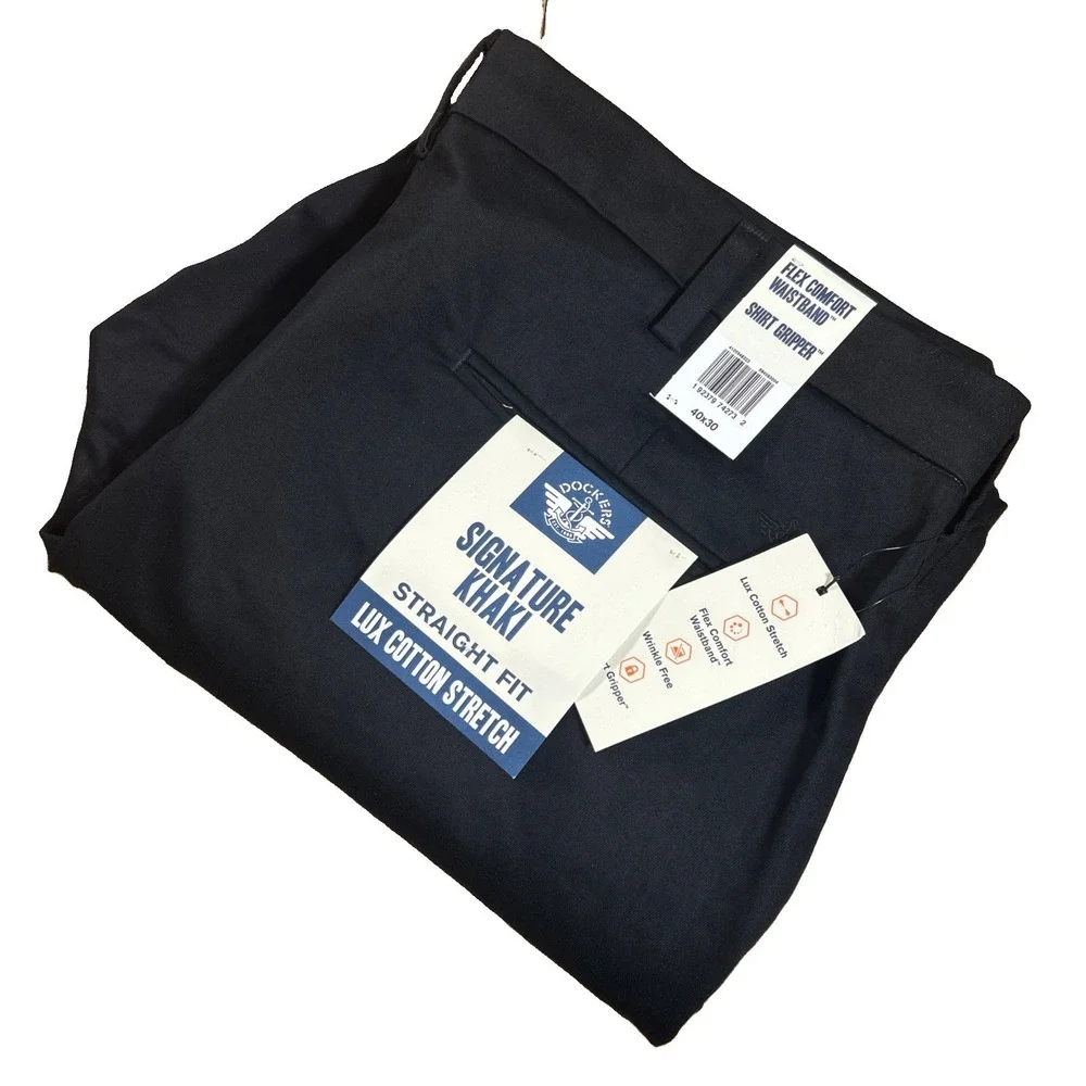NWT Dockers Pants Men's 40x30 Black Straight Fit Signature Khaki Stretch Comfort
